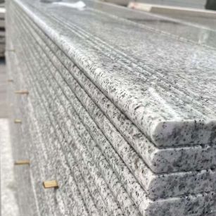 景德镇芝麻白楼梯踏步 花岗岩楼梯板材