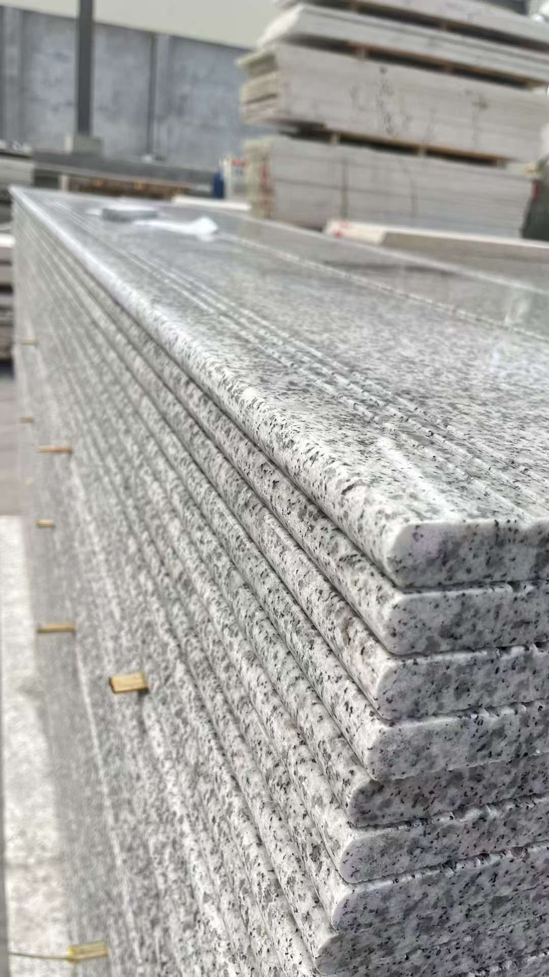 景德镇芝麻白楼梯踏步 花岗岩楼梯板材