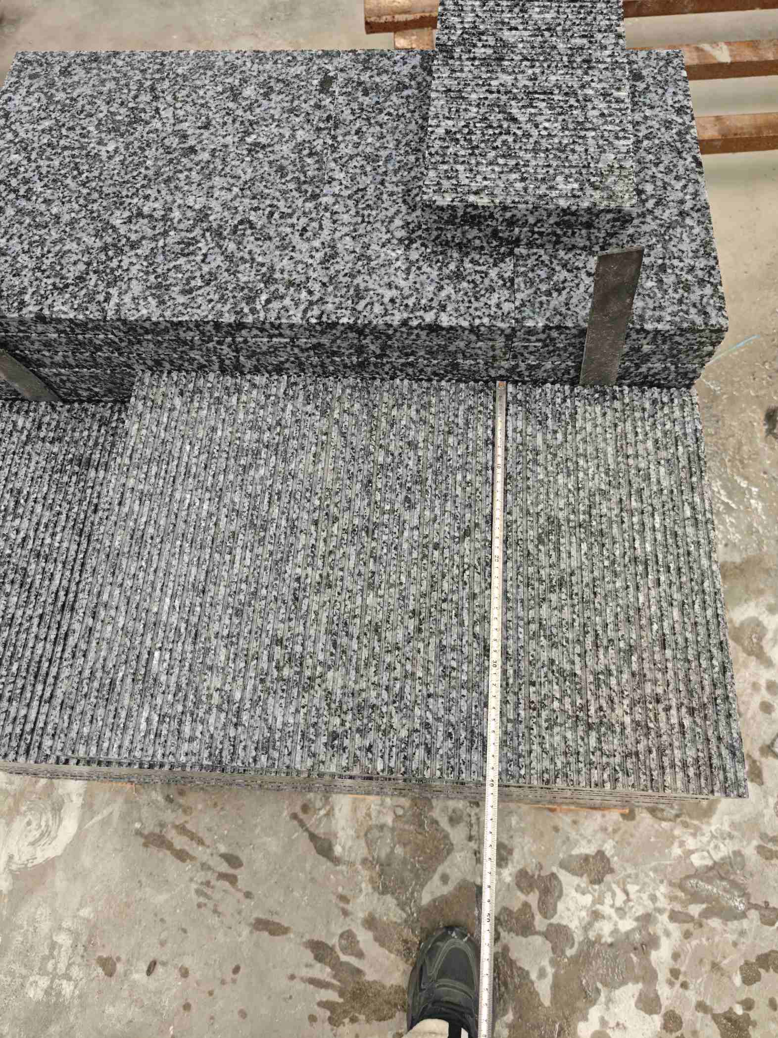 景德镇芝麻黑拉丝面